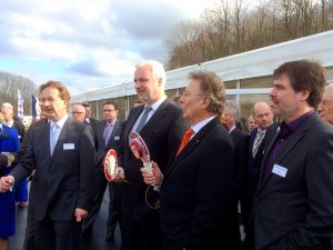 von links: R. Damberg, Geschäftsführer LaSiSe, Minister G. Duin, U. Dolezych, Präsident IHK Dortmund, Michael Thews