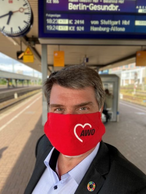 Michael Editorial_komp